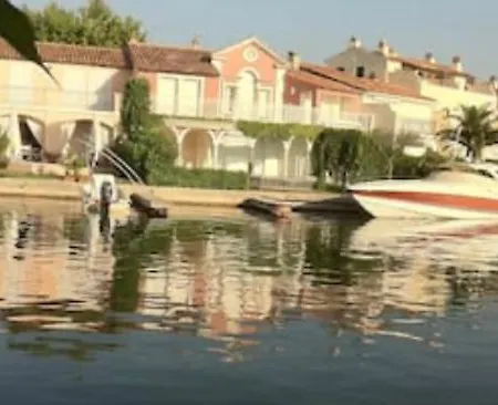 Daire Avec Amarrage Bateau Jardin Port